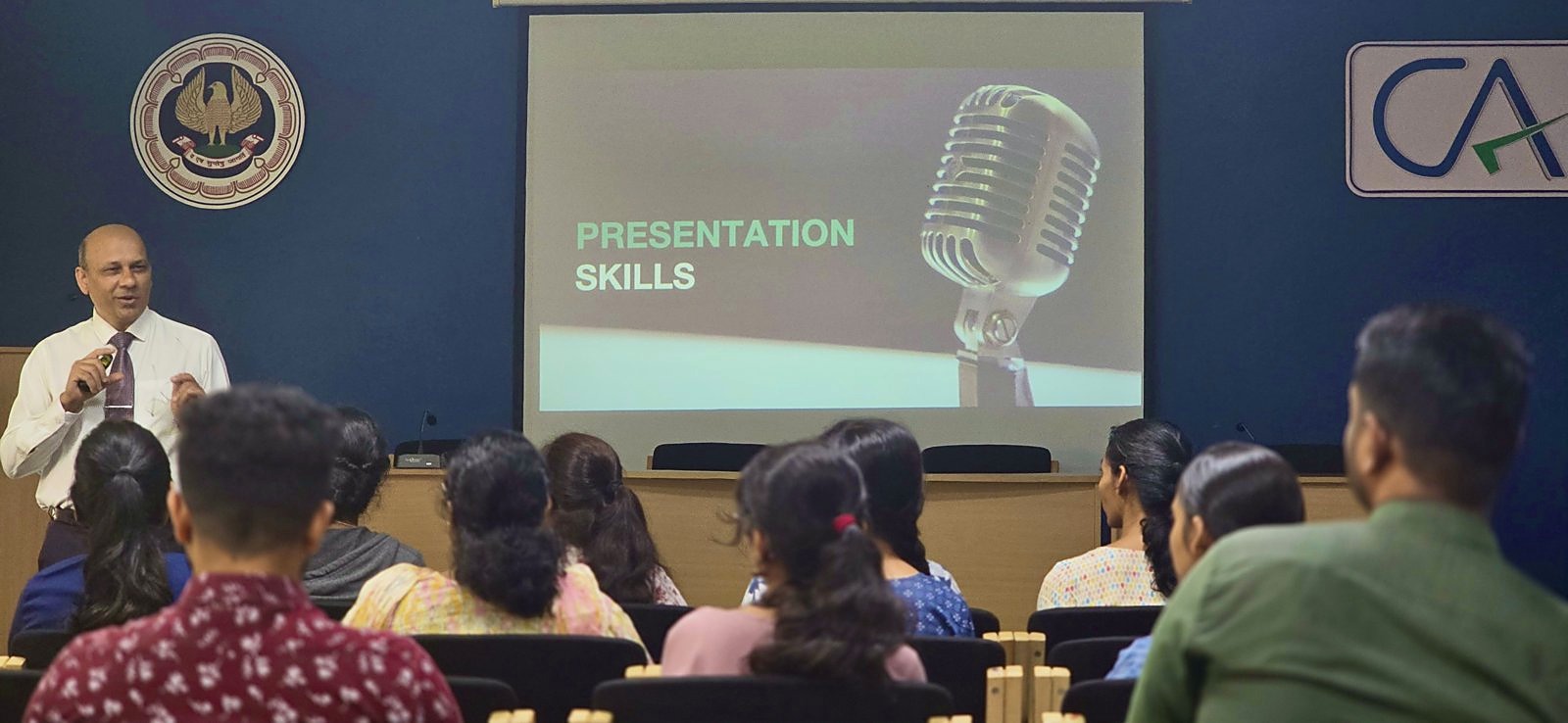 Presentation skills training session with ICAI